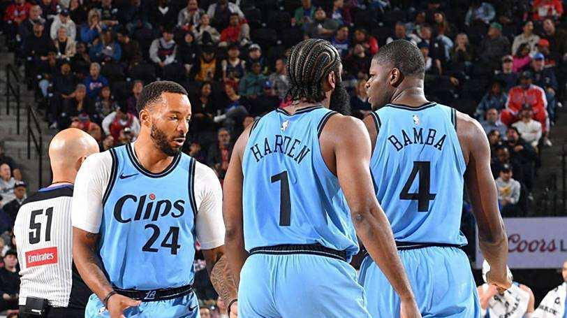 上海申花第五次屈居中超亚军（上海申花队史第五次获得中超亚军）