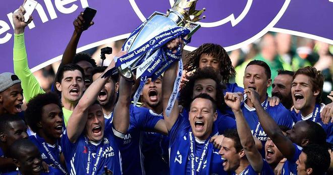 罗体：斯帕莱蒂重回那不勒斯全程遭嘘，球迷不原谅他执教尤文（罗体：斯帕莱蒂重返那不勒斯遭全场嘘声，球迷仍不原谅其执教尤文）