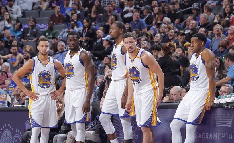 中国女足0-8惨败英格兰女足，张琳艳造险，斯坦韦戴帽（中国女足遭英格兰8-0横扫：张琳艳制造杀机，斯坦韦上演帽子戏法）