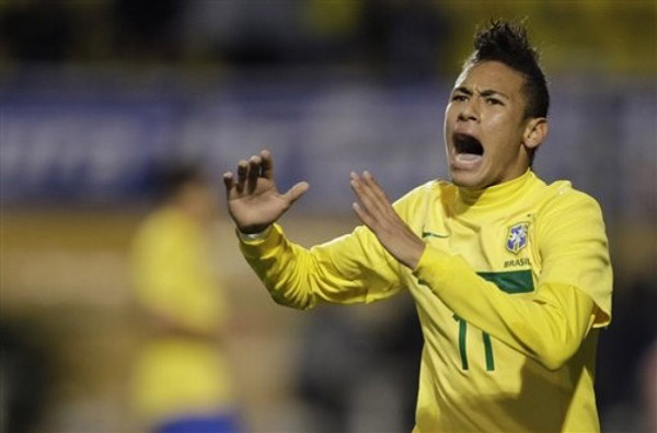 阿迪达斯官方：22款2026年国家队球衣将于11月6日开始发售（阿迪达斯宣布：2026年国家队22款球衣将于11月6日开售）