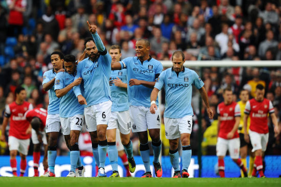 中超联赛总结：积分榜前三分析,（中超赛季回顾：积分榜三强解析）