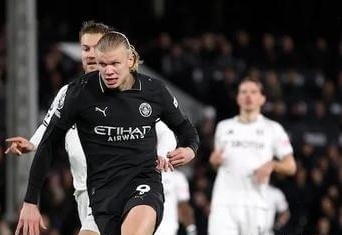 本泽马：阿隆索做不了什么，皇马球员要更多考虑团队而不是自我（本泽马：阿隆索可做有限，皇马球员应以团队为先而非自我）