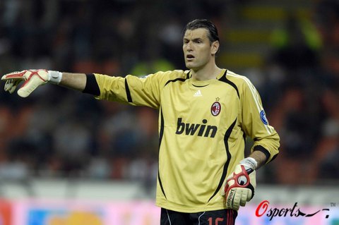 詹姆斯放弃得分上双记录，最后一传助攻八村垒绝杀，湖人险胜猛龙（舍弃两位数得分纪录，詹姆斯末秒妙传八村垒完成绝杀，湖人险胜猛龙）