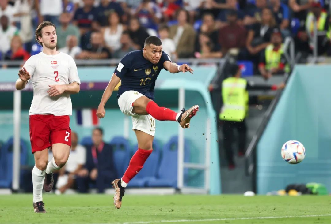 NBA：独行侠击败雄鹿 东契奇全场三双（NBA：独行侠力克雄鹿 东契奇砍下三双）