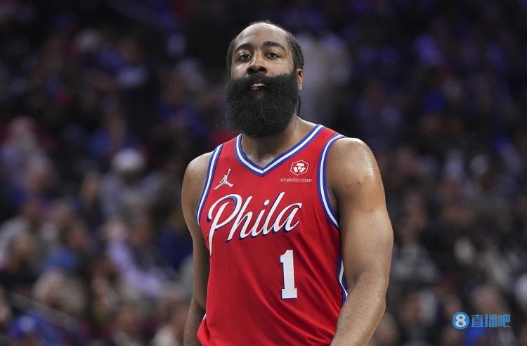 约克：我认为枪手将重蹈覆辙再次争冠失败，曼城具备逆袭能力（约克：看好曼城逆袭，阿森纳恐再度冲冠折戟）