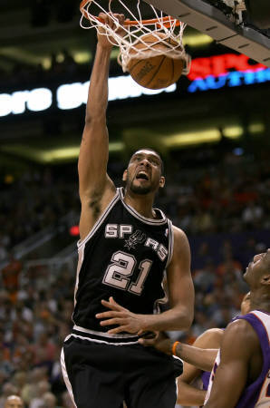 曼城德布劳内助攻斯特林得分（德布劳内送助攻 斯特林为曼城建功）