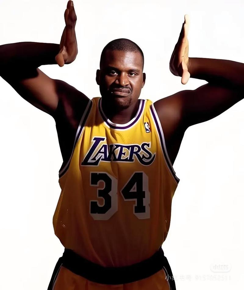 状态一般！斯科蒂·巴恩斯半场7中2&三分3中1仅拿5分（手感不佳！斯科蒂·巴恩斯半场7投2中、三分3投1中，仅取5分）