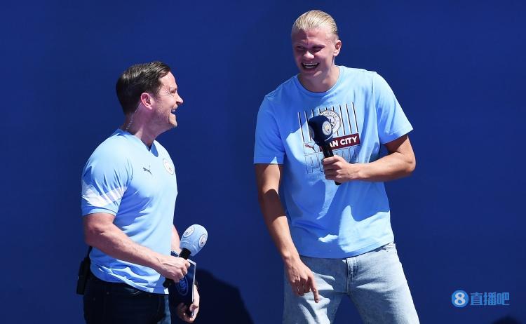 独行侠与马尔卡宁的冲突：肘击引发的争议与恶意犯规（肘击风波引发争议：独行侠与马尔卡宁爆发冲突并涉恶意犯规）