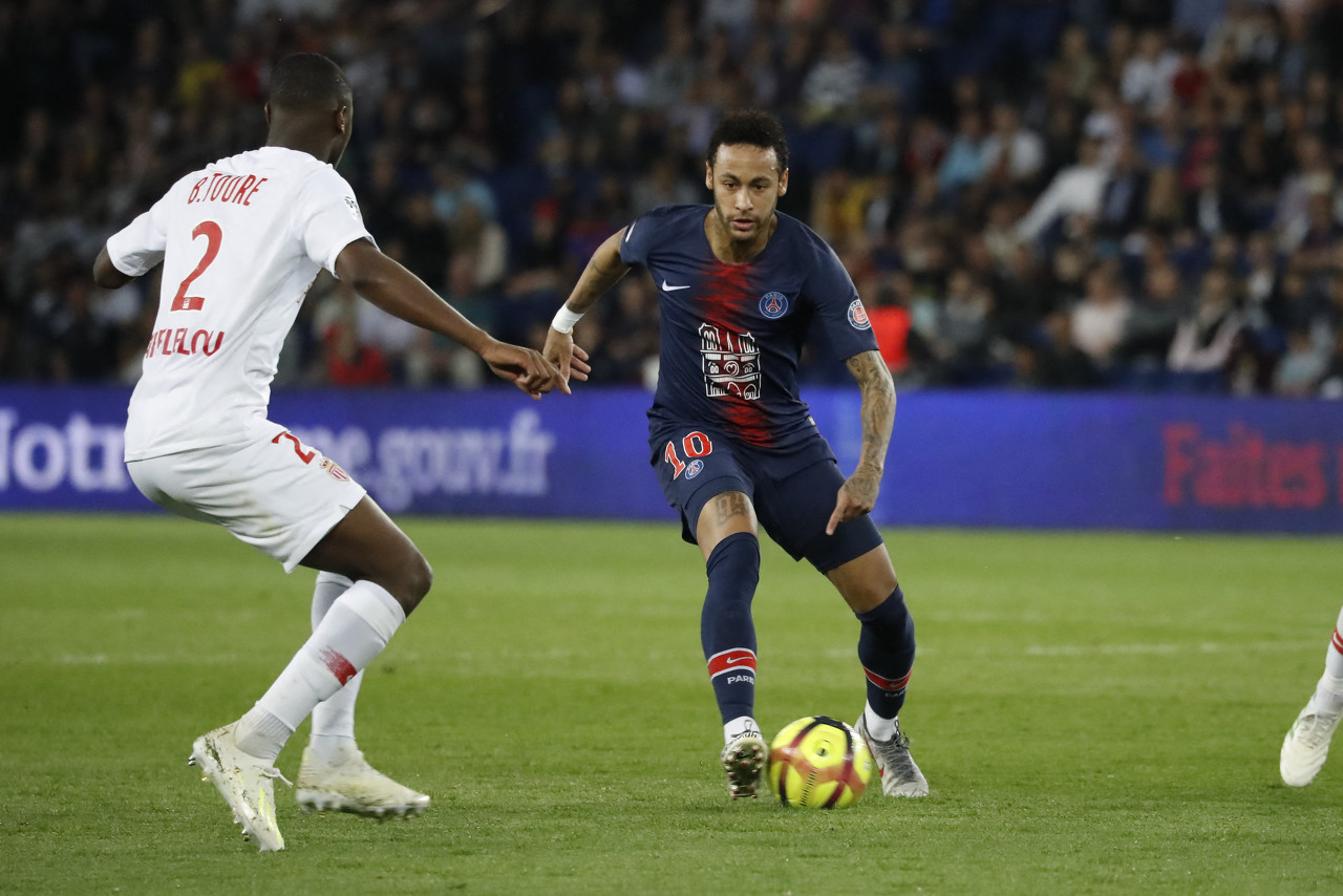 杨瀚森登场4分29秒3中0！阿夫迪亚31+19+10三双难救主，雷霆6人上双击败开拓者（杨瀚森仅打4分29秒3投全失，阿夫迪亚31+19+10难挽败局，雷霆六人上双击败开拓者）