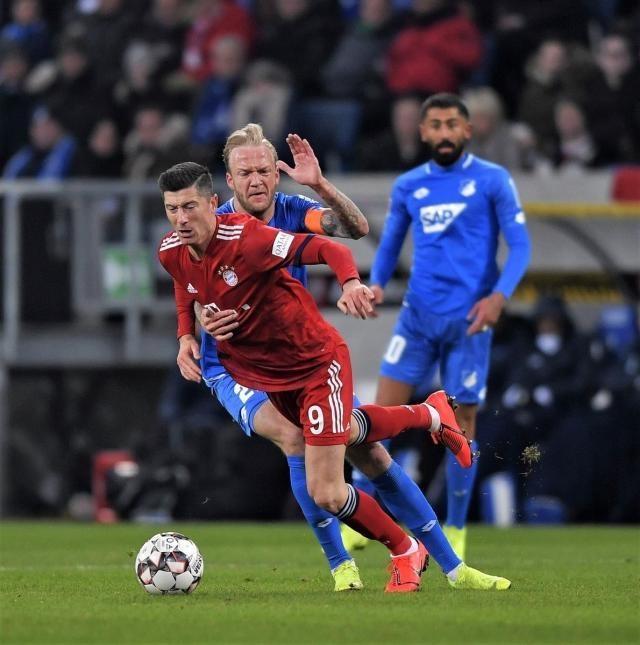 跟队记者：迈尼昂看起来不会续约，但阿莱格里仍在试图说服他（随队记者：迈尼昂大概率不续约，阿莱格里仍在努力游说）