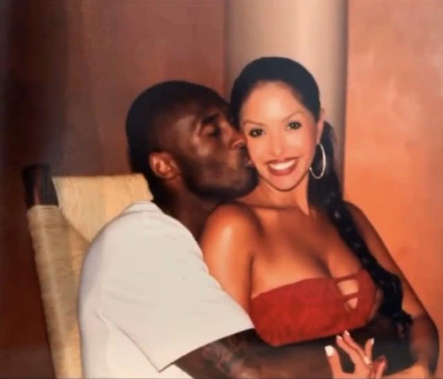 奥地利足协发布世界杯分组图，仍用阿根廷二星队徽（奥地利足协公布世界杯分组图，阿根廷仍标二星队徽）