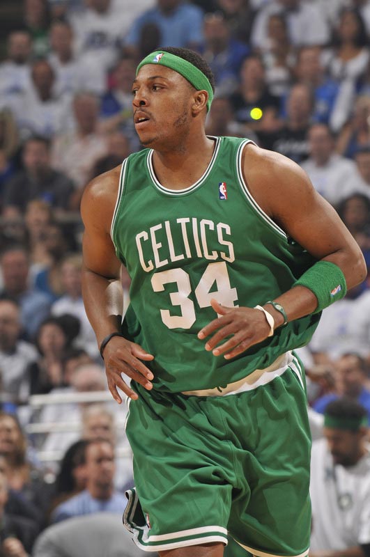 没得分正负值+17最高！瓦塞尔半场5中0仅拿1板1助（瓦塞尔半场5投0中仅1板1助，零分却以+17正负值全场第一）