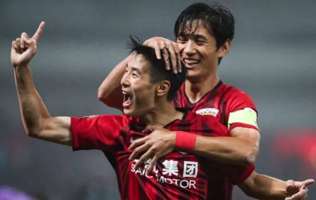 科斯切尔尼卫报专访：谈阿森纳、当洛里昂总监&足球思路（卫报对话科斯切尔尼：谈阿森纳旧事、出任洛里昂总监与其足球理念）