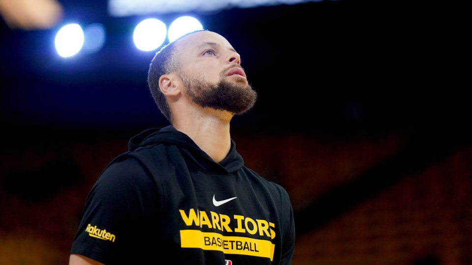 小卡近3场比赛表现抢眼，场均时间超37分钟（小卡最近三场发挥亮眼，场均出场时间超过37分钟）