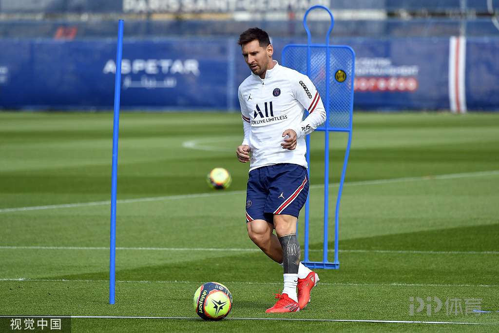 老佛爷：现在赛程太密集，两年内皇马经历了五次十字韧带撕裂（佩雷斯：赛程过密，两年间皇马已出现5例十字韧带撕裂）